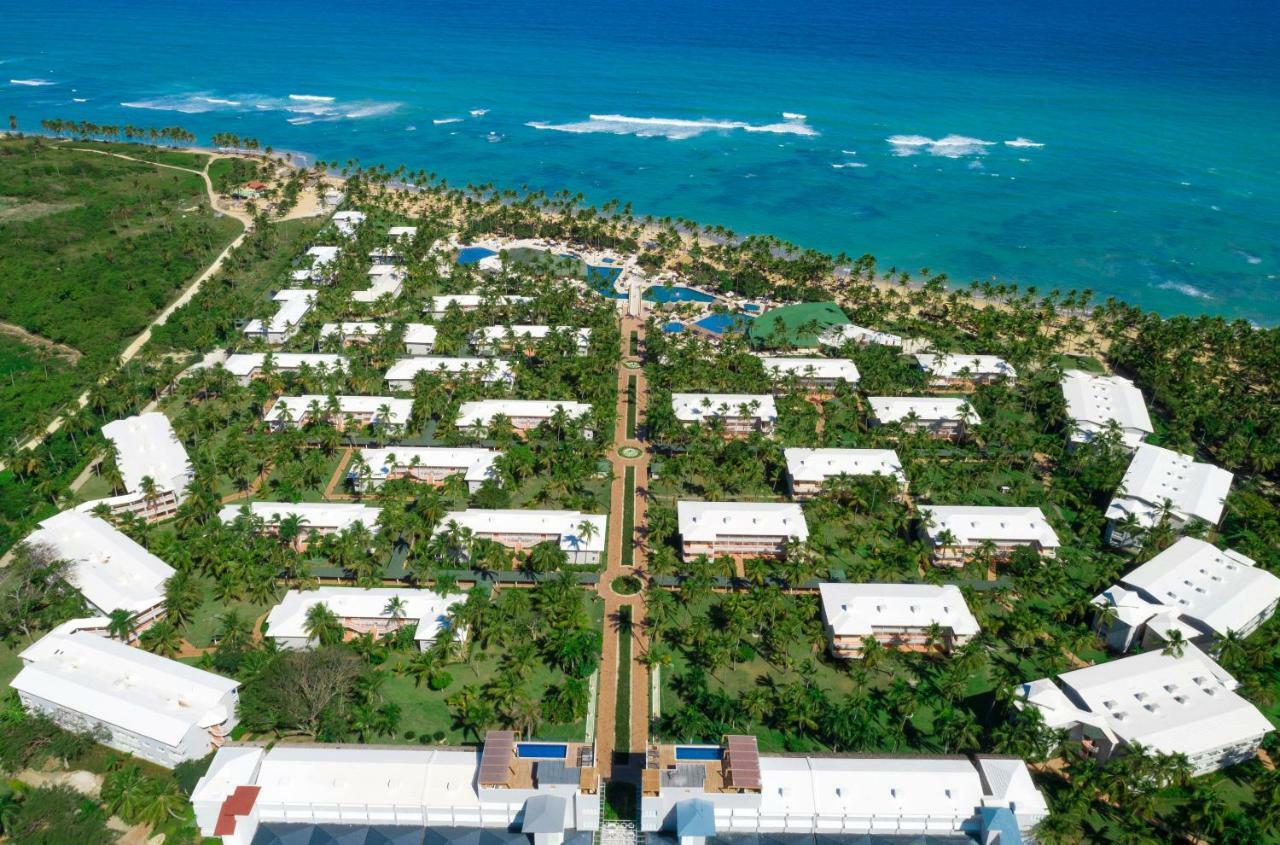 Grand Sirenis Punta Cana Resort & Aquagames Uvero Alto Exterior photo Aerial view of Iberostar Grand Paradies