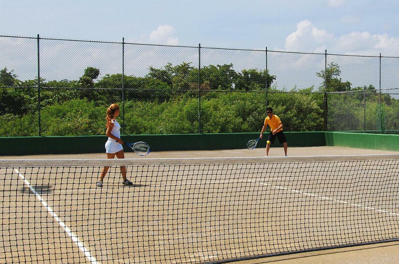 Grand Sirenis Punta Cana Resort & Aquagames Uvero Alto Exterior photo Tennis at the 2007 Pan American Games